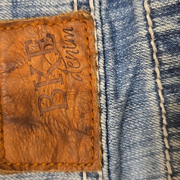 BKE Women's Straight Leg Jeans - Dark Blue - Picture 14 of 16